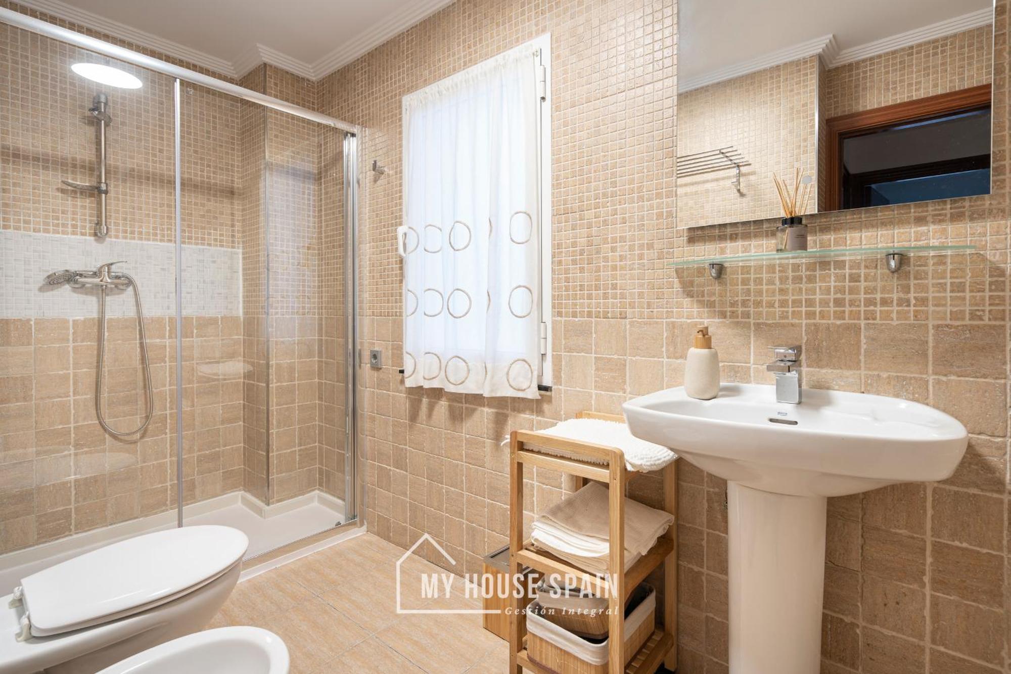 Myhousespain - Unico Piso Cerca De La Playa Хихон Екстериор снимка